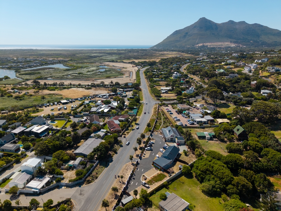 To Let commercial Property for Rent in Crofters Valley Western Cape